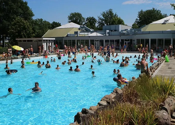 With Med Children's In Limburg Villa