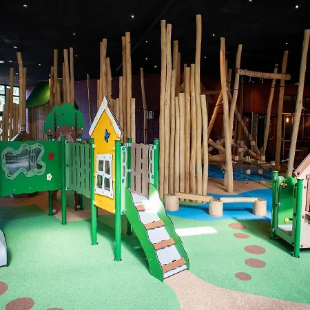 With Med Children's In Limburg فيلة