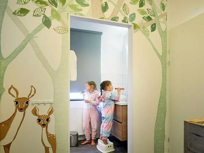 Villa With Med Children's In Limburg