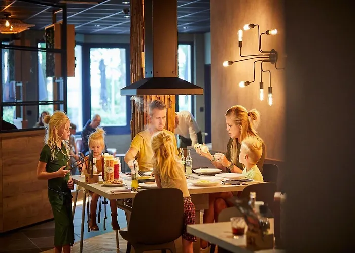 With Med Children's In Limburg Villa *