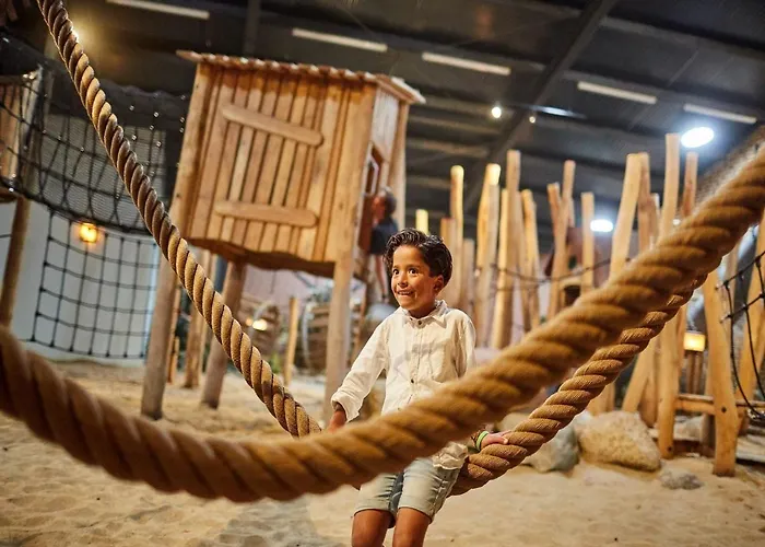 Villa With Med Children's In Limburg Roggel