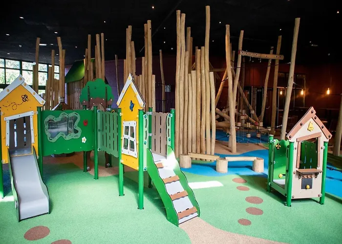 With Med Children's In Limburg Villa